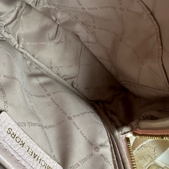 Used Michael Kors Erin Small Convertble Backpack Blush main image 4